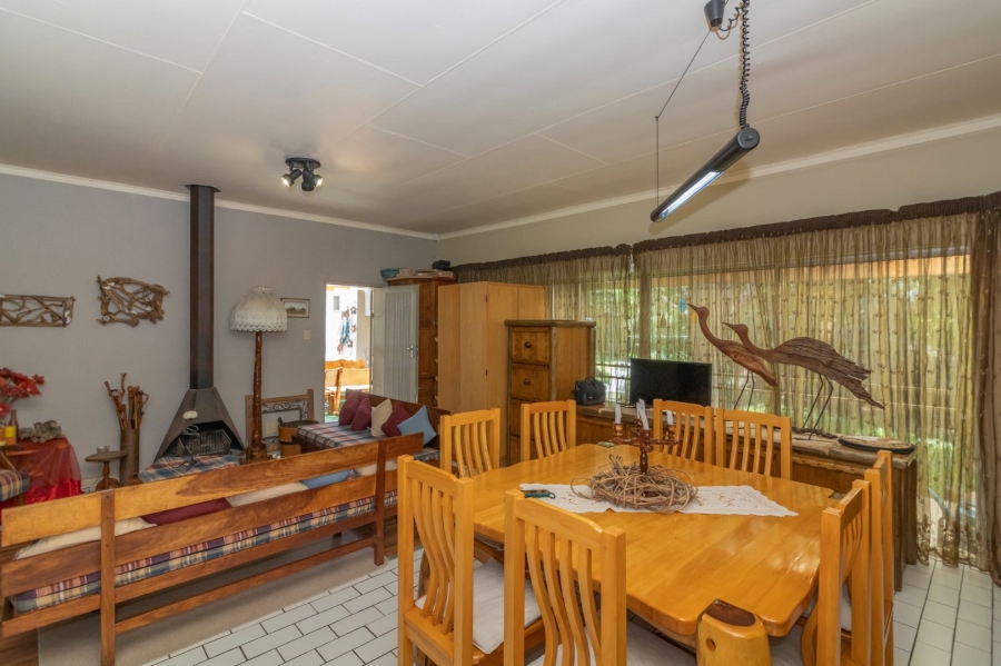 5 Bedroom Property for Sale in Jordania Free State